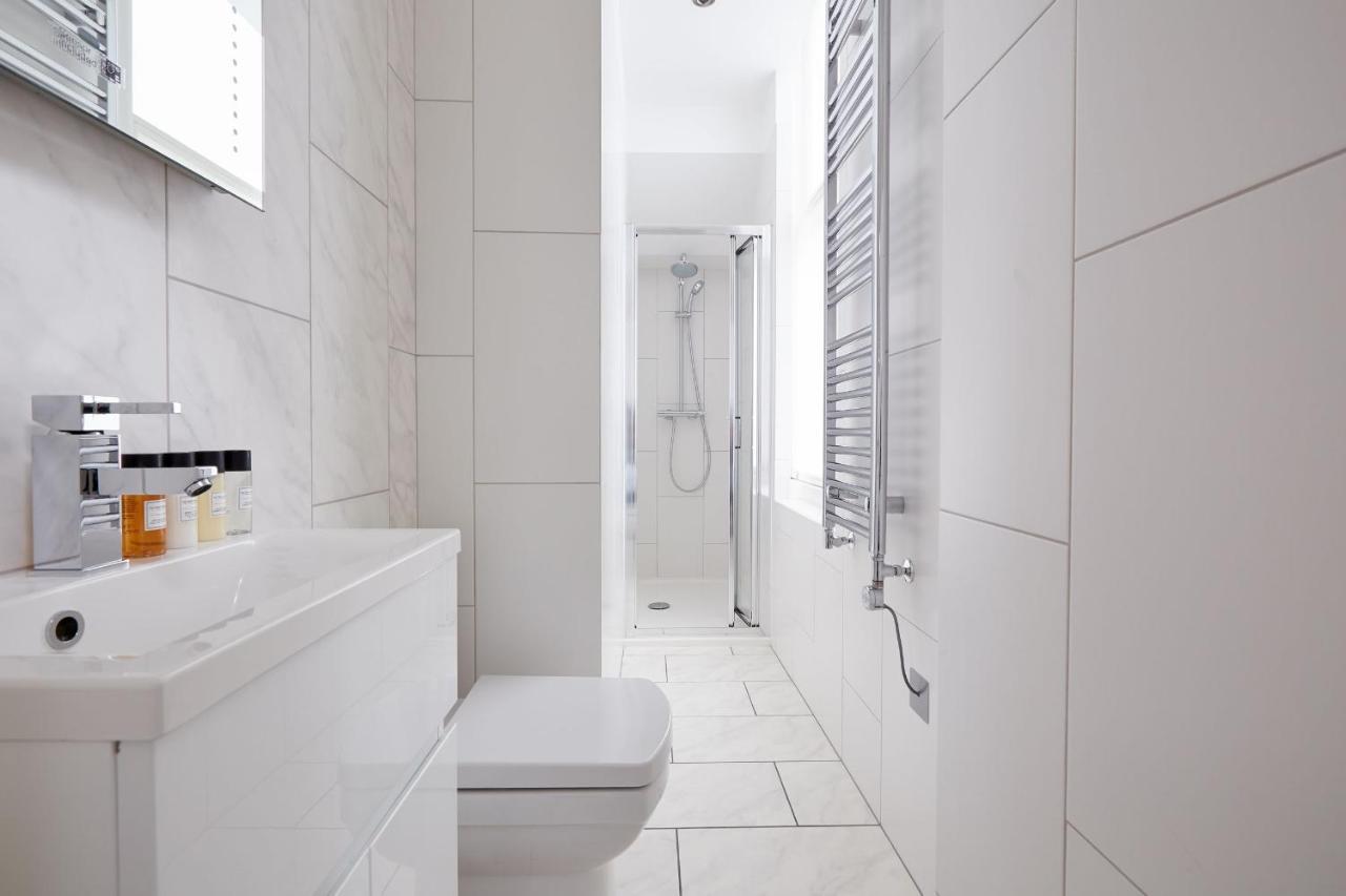 2Vh Virginia House, 31 Bloomsbury Way By City Living London Kültér fotó